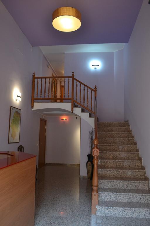 Hostal Restaurante El Castillo Alcorisa Exterior photo